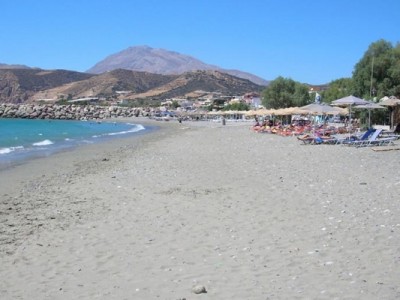 Kokkinos Pyrgos Strand
